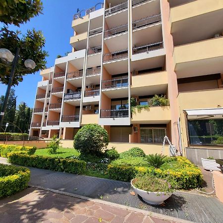 רומא Aurelia Boutique Apartment מראה חיצוני תמונה